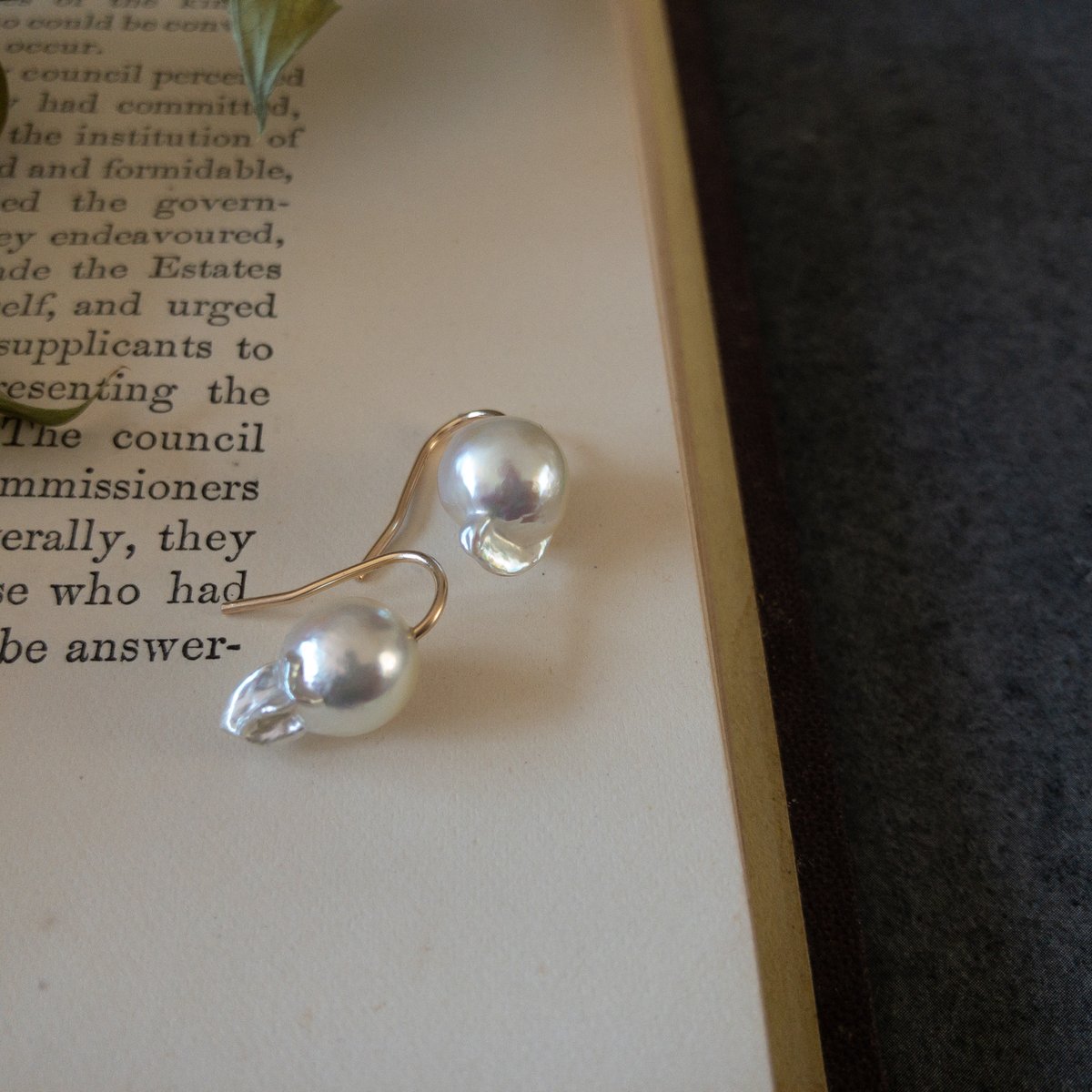 14kgf】ピアス 〜 アコヤ真珠(バロック・ホワイト系) | petite anne〜pe