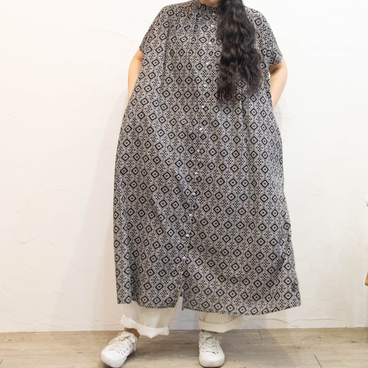 Brocante（ブロカント）37-270X フロンセワンピース インドプリント