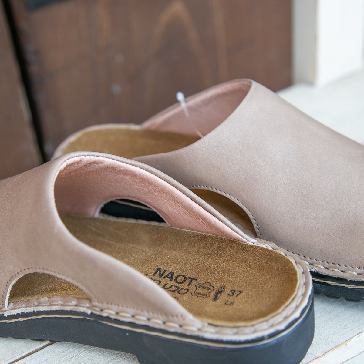 NAOT(ナオト)CECILIA / khaki beige | casual collect NAOT(ナオト)CECILIA / khaki beige | casual collect