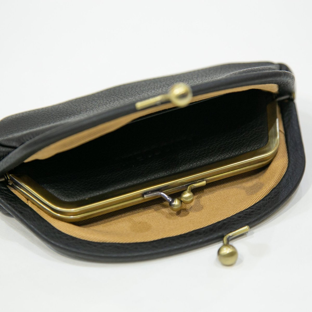 ANVOCOEUR（アンヴォクール）AC22311 marietta short wallet...