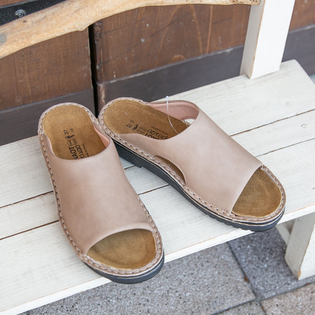 NAOT(ナオト)CECILIA / khaki beige | casual collect NAOT(ナオト)CECILIA / khaki beige | casual collect