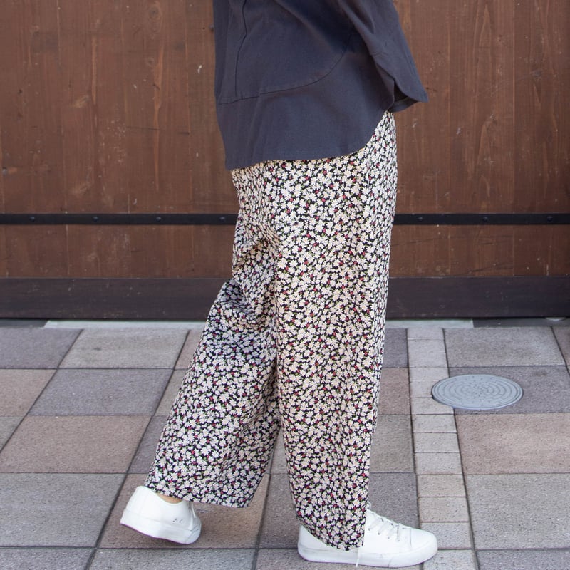 NARU（ナル）663917 ブロードBOTANICAL HARMONY ノッポパンツ | c