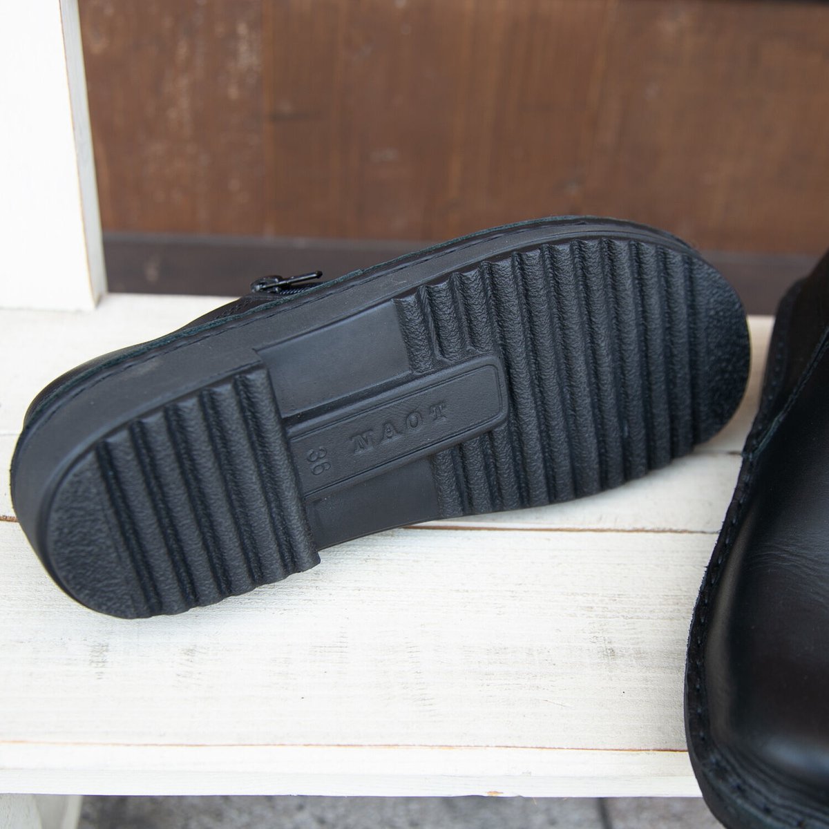 NAOT（ナオト）CLARA / mattblack | casual collection