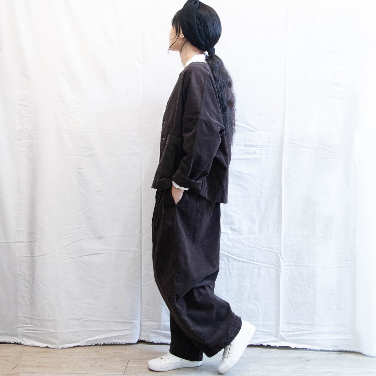 【美品】grin グリン コーデュロイ　ジャケット　薄手　チャコール　羽織 grin グリン 18Wコーデュロイ クロップジャケット レディース