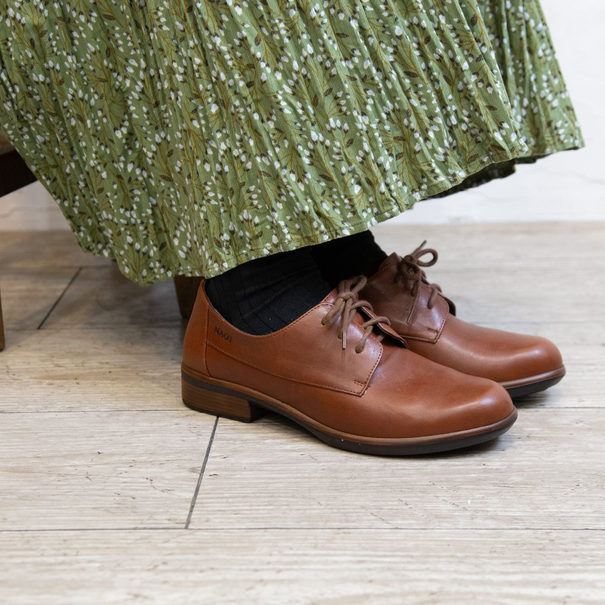 ま*こ様 NAOT ナオト KEDMA レースアップ ソフトチェスナット 36 KEDMA / Soft Chestnut - ラインナップ - NAOT ナオトジャパン