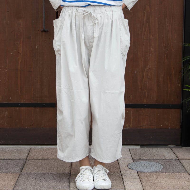 【タグ付き新品】快晴堂 ホワイトペインターパンツ タグ付き新品】快晴堂 ホワイトペインターパンツ - メルカリ