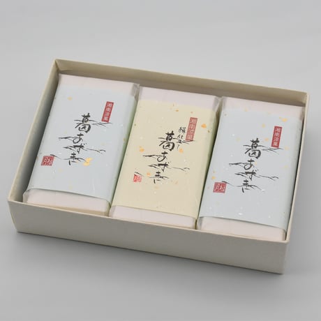 和菓子 松月　「湘南涼菓 葛あずき」詰め合わせ（3本）1,570円（税込）