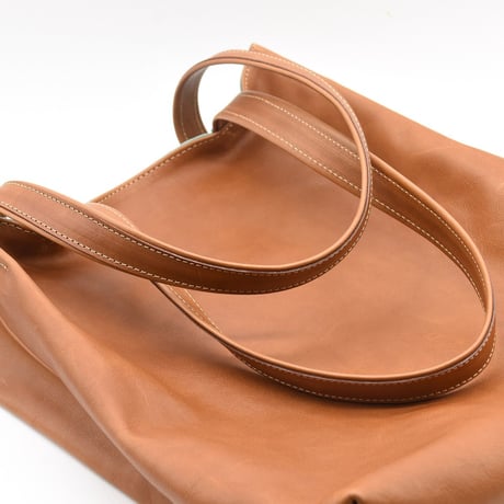 Leather Goods Kei「肩掛けトートバッグ」（セミオーダー）26,400円（税込）