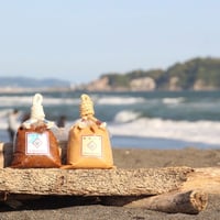 鎌倉味噌醸造　「えのかま姉妹（鎌倉みそ・江の島みそセット）」　2,500 円（税込）