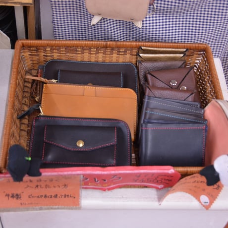 Leather Goods Kei「ヌメ革サイフ」（セミオーダー）11,000円（税込）