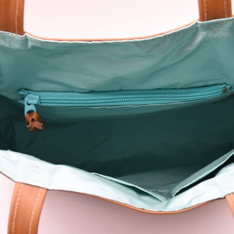 Leather Goods Kei「肩掛けトートバッグ」（セミオーダー）26,400円（税込）
