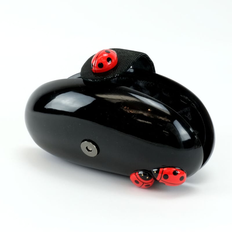 Rocio LADYBIRD CLUTCH 333 | GINZA ENZO