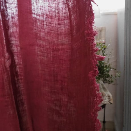 en fil d'indienne...　DOUBLE LINEN  CARMIN  カーテン