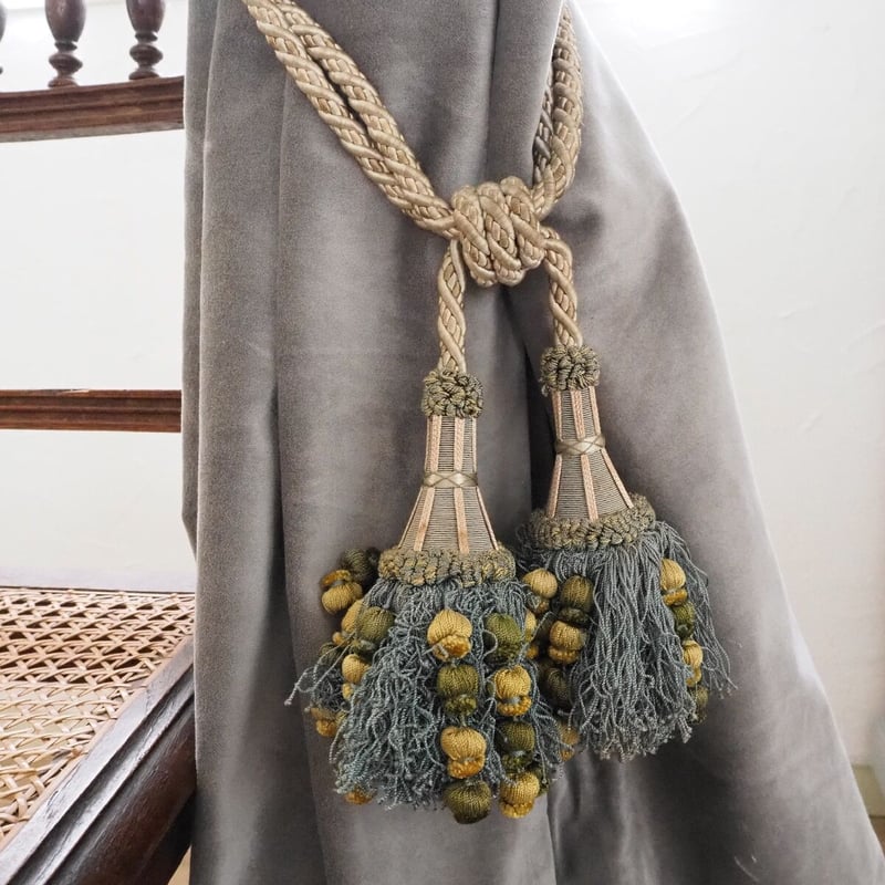 オンフィルダンディエンヌ・ジュートカーテン グレー オンフィル