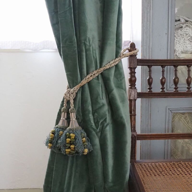 フランス アンティーク カーテンタッセル | France Quilt