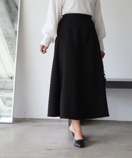 千鳥柄エンボスフレアースカート