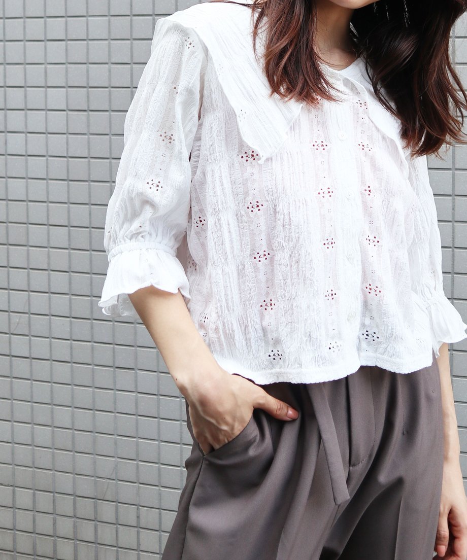 62b55225b1f1100b8250cae7