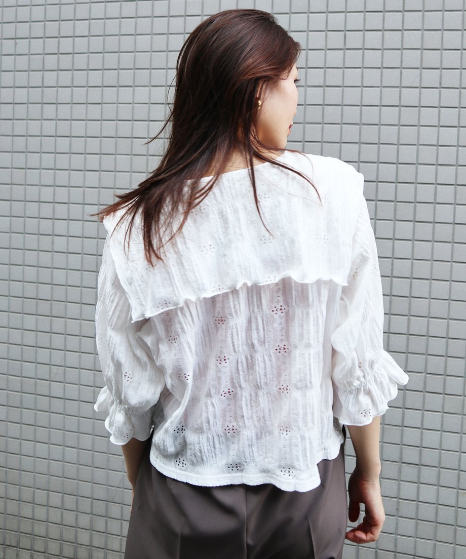 62b55225b1f1100b8250cae7