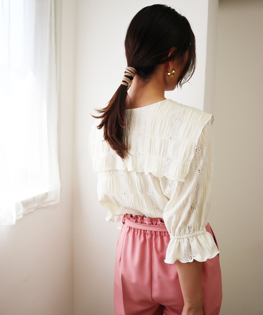 62b55225b1f1100b8250cae7