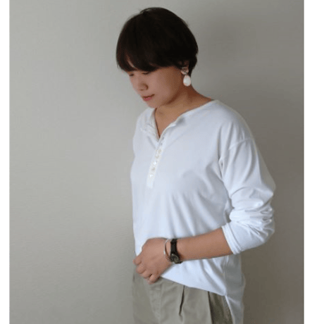 Sleeping Henry neck