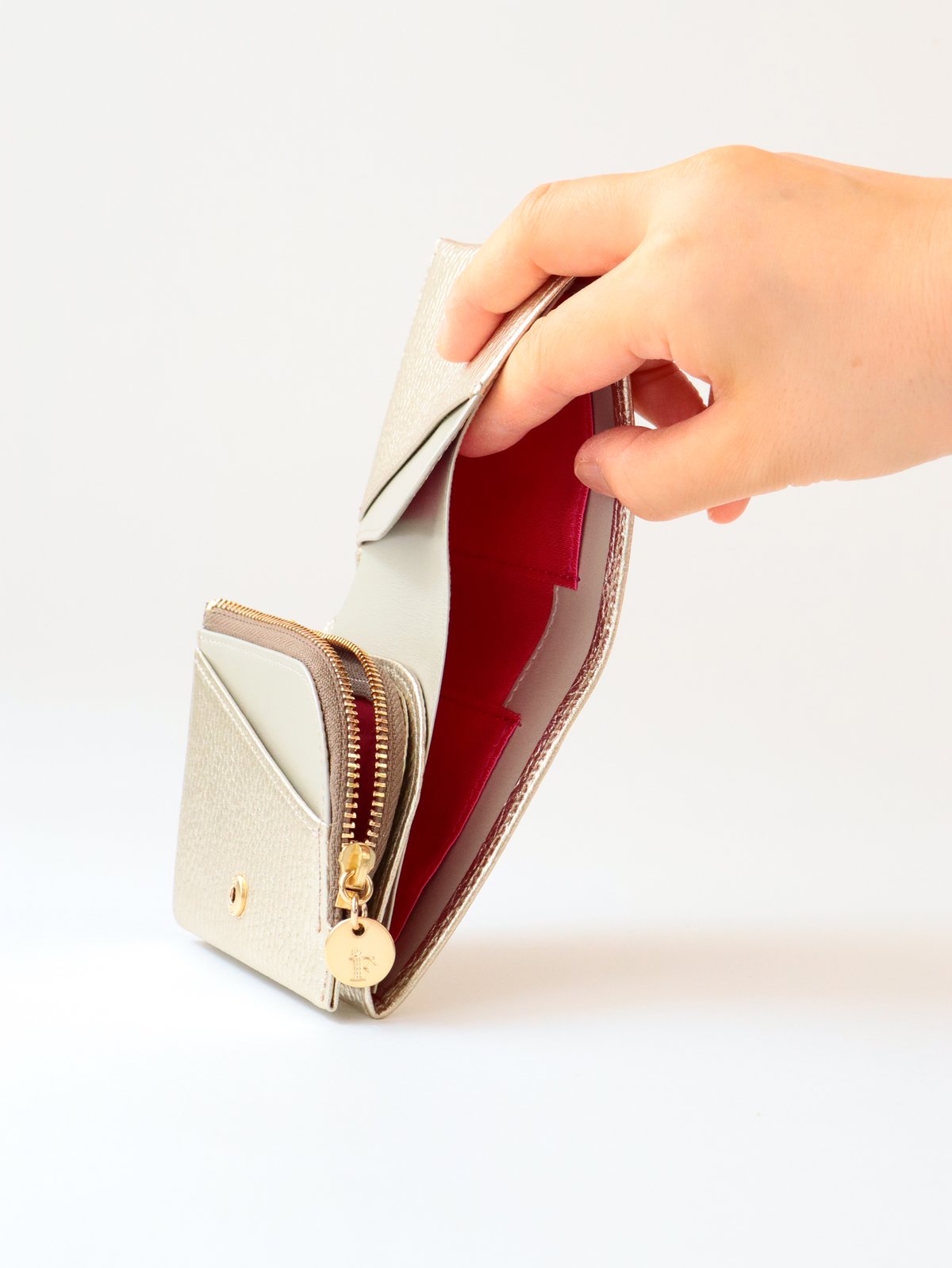 蜂 / 2つ折りミニウォレット/ゴールド ｜アップリケ財布 FIORAIA