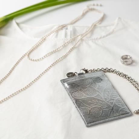 METALLO /PASS CASE / SILVER