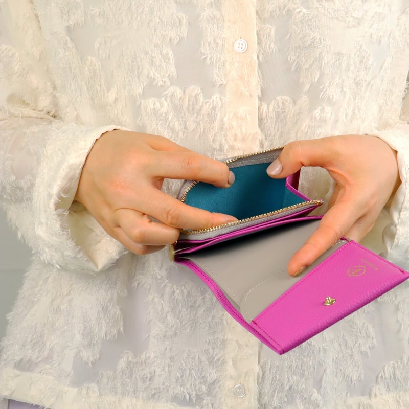 蜂 / 2つ折りミニウォレット/ 各色 ｜アップリケ財布 FIORAIA