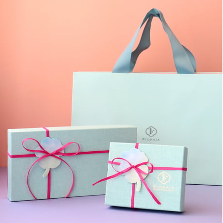GIFT   WRAPPING