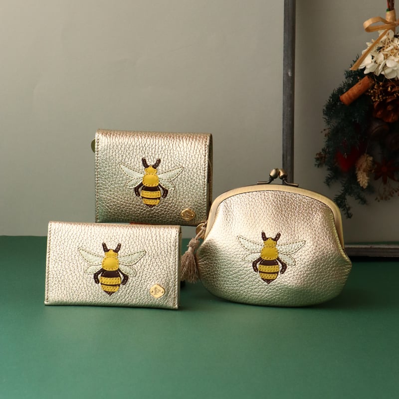 POK 様FIORAIA MINI WALLET Bee 二つ折り財布 レザー. 蜂 / 2つ折りミニウォレット/ゴールド ｜アップリケ財布