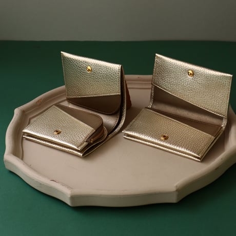 蜂/  カードケース / ゴールド｜アップリケ財布 FIORAIAフィオライア