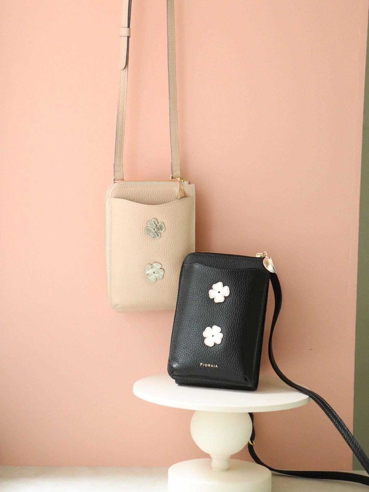 ウォレットショルダー / ブラック | アップリケ財布 FIORAIA