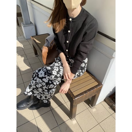 pearl button knit cardigan