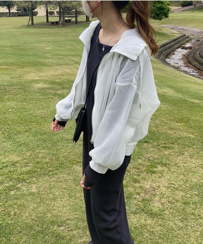 volume sleeve sheer parka | s t k .