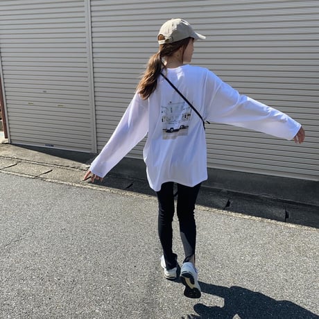 back photo long T-shirt（BUS）