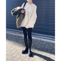 round cut sweat pullover