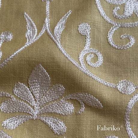 刺繍生地・イエローレース