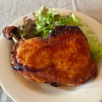 骨付とりももステーキ　塩味（国産若鶏）
