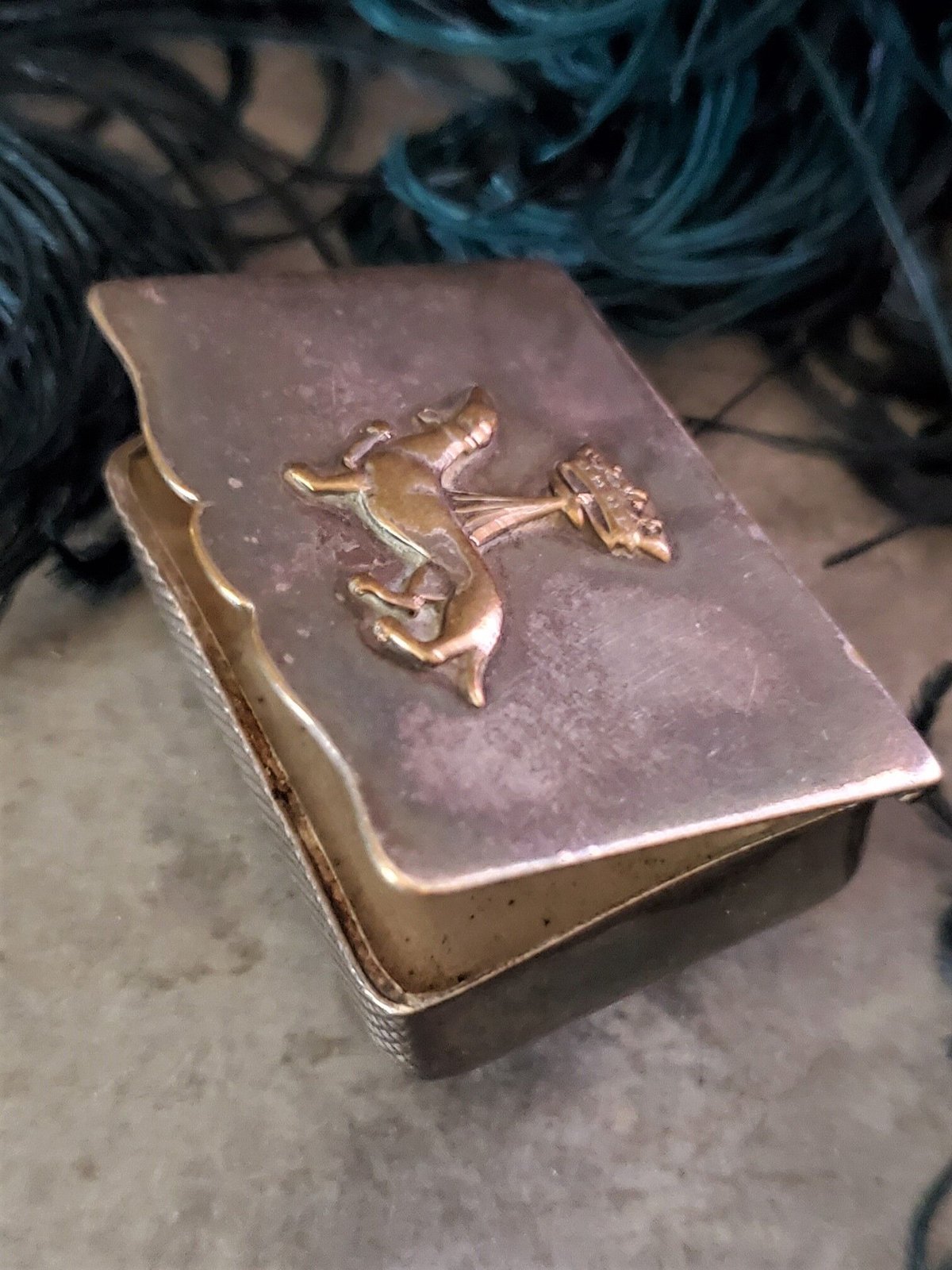 アンティーク　ピルケース.３点セット Amazon.co.jp: アンティーク ピルケース 陶器 : ドラッグストア