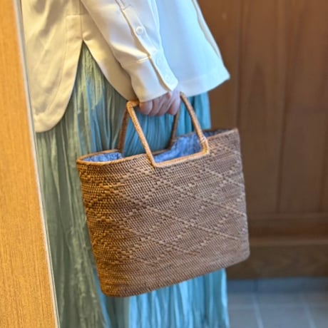 アタバックL 自然色