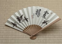 茶扇子　寒鴉