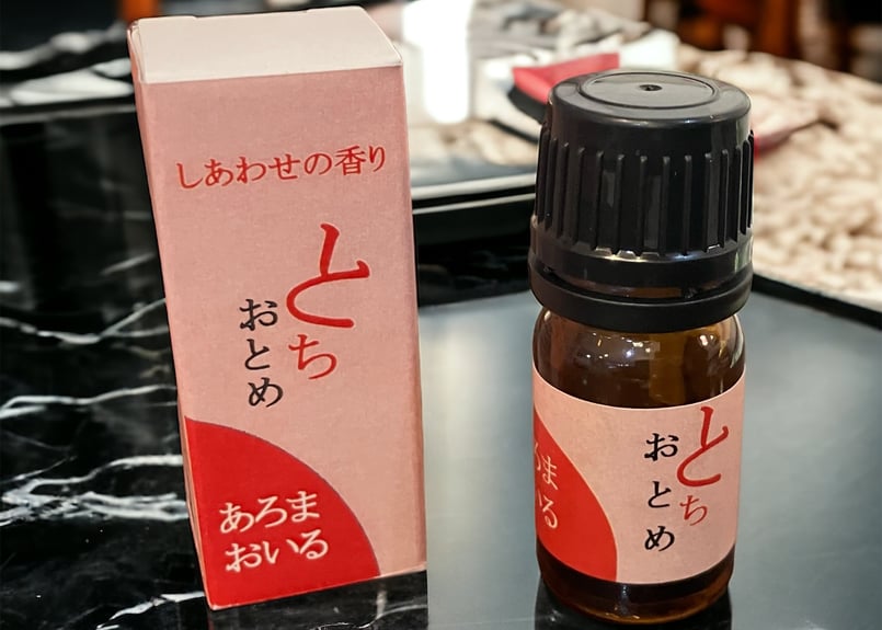 世界初”とちおとめアロマオイル | GIFT SELECT SHOP 和音