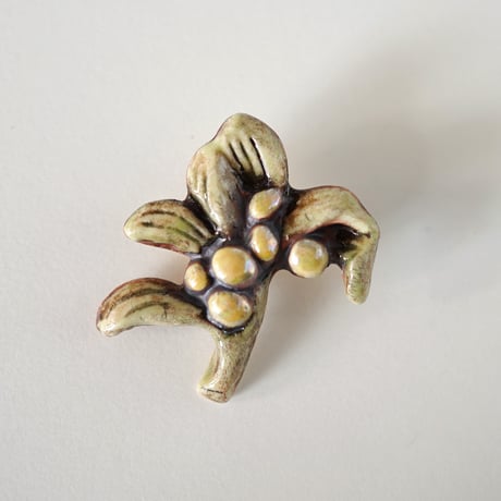 ヤドリギと2羽の鳩レリーフのフォトフレーム　フランスアンティーク　宿木　小鳥真鍮 ヤドリギと2羽の鳩レリーフのフォトフレーム フランスアンティーク 宿