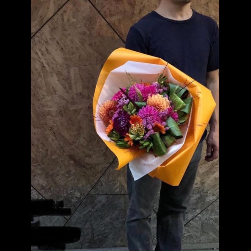 狛江市内のお届けフラワーブーケ💐＊*8000yen | casico STORE