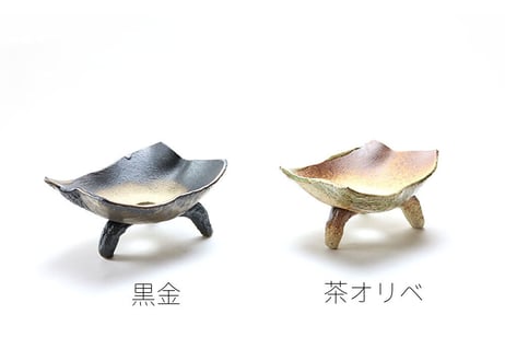 黒金・茶オリベ 4.5号 長角長足手造り鉢【2019-4.5】