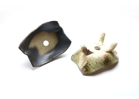 黒金・茶オリベ 4.5号 長角長足手造り鉢【2019-4.5】