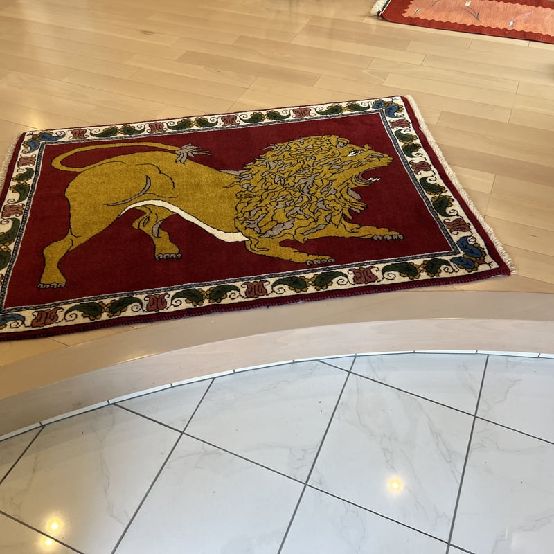 シラーズ ライオンギャベ 283 | TONERI RUGs シラーズ ライオンギャベ 283 | TONERI RUGs