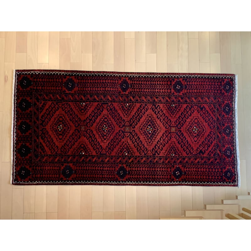 アンティークカフカズデザインのアフガニスタンバルーチラグ 187x103 cm