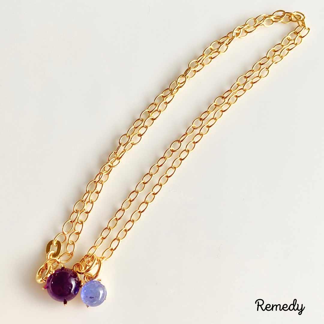 アメジストとタンザナイトのカボションWペンダント（2月、12月