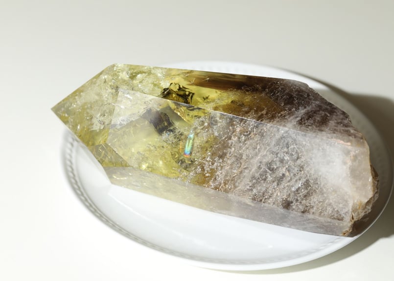 豊かな光】ブラジル産 虹入り ナチュラルスモーキーシトリン ポイント