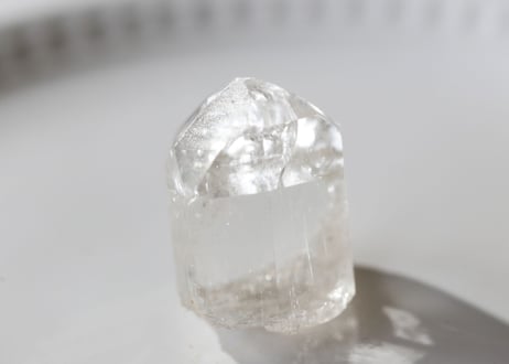 【太陽の宝石】虹入り クリアトパーズ